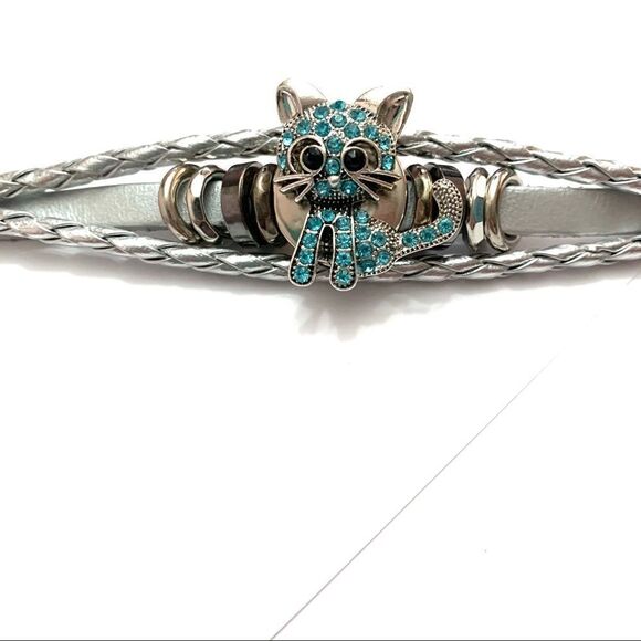 Kitty Bracelet Encrusted in Shiny Blue Gems (P3) - Picture 1 of 11